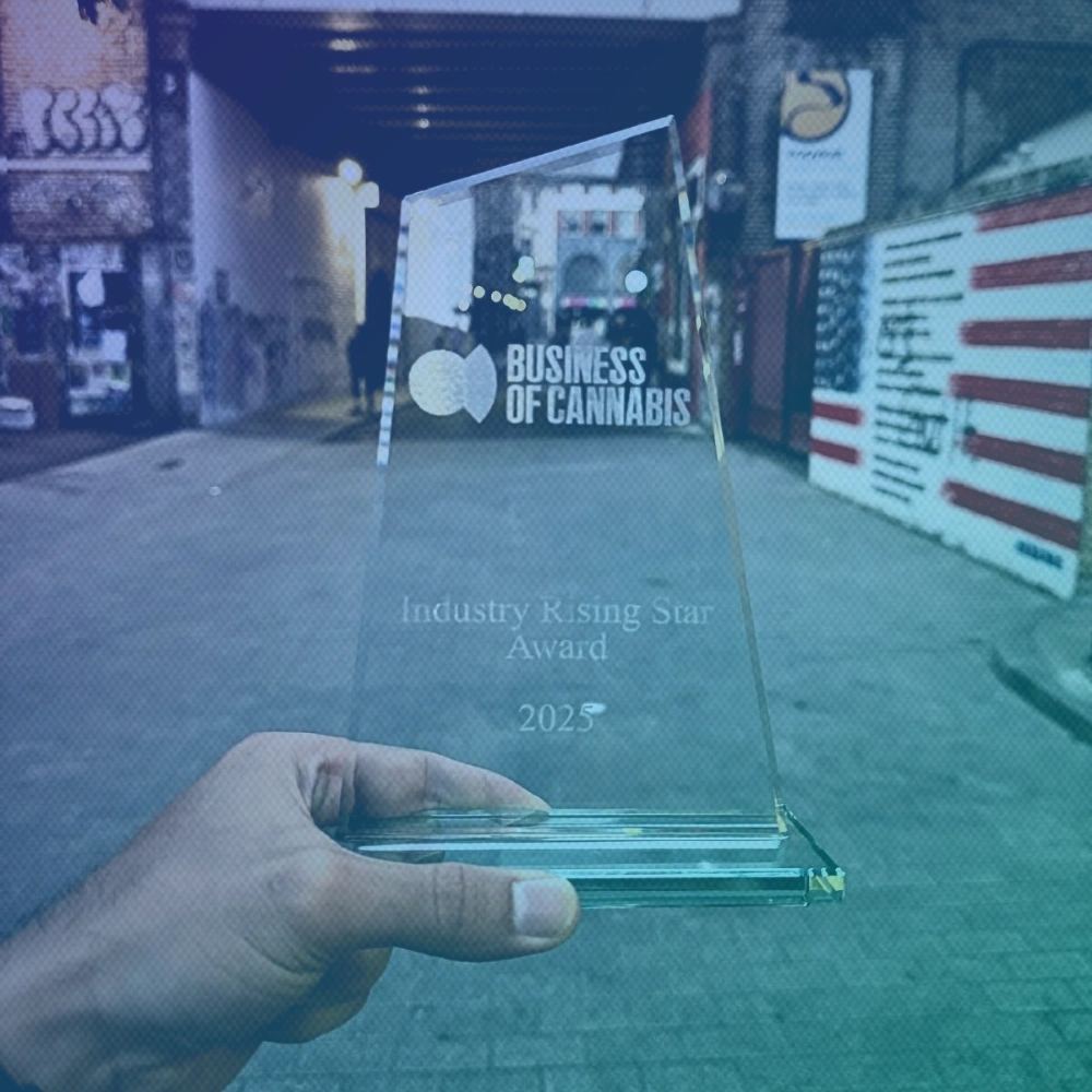 Thomas Gray, CEO of Lumino, wins Industry Rising Star Award from Business of Cannabis Awards 2025